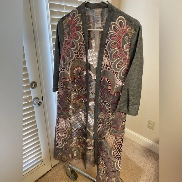 NWT Chico’s Scalloped Hem Kimono - Picture 1 of 4